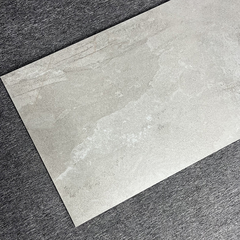 1200x600は壁を半タイルを張る居間の無作法な耐久力のあるマットの灰色Wabi Sabiを織った