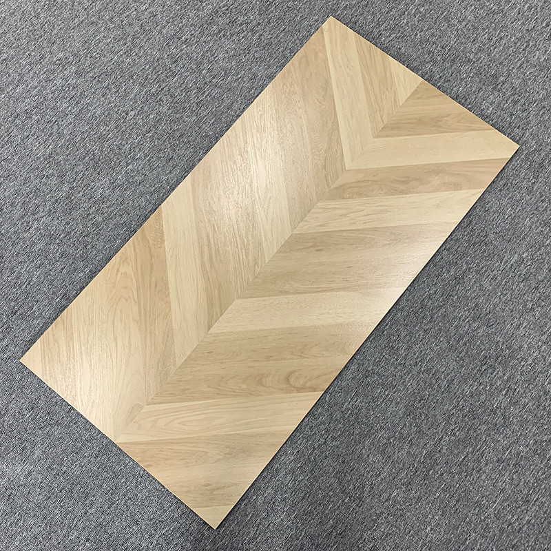 600*1200mmの木製の効果の磁器のタイルは非居間のために艶をかけられて入れる