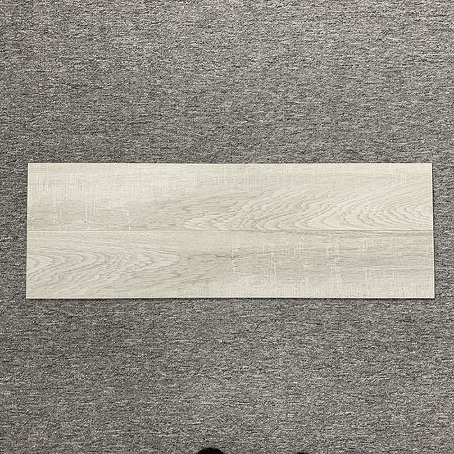 純木の模造は内部の磁器の木の無作法な織るために終わる無光沢を床タイル