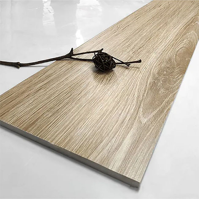 反スリップの粗雑面のカシの模造木のタイル居間のための150*900mm