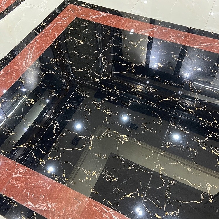 艶をかけられた磨かれた磁器の床タイル600x600の黒および金の花色